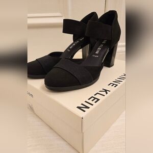 Anne Klein Black Heels with Wide Matte Straps